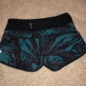 Lululemon Speed Up Short 2.5”